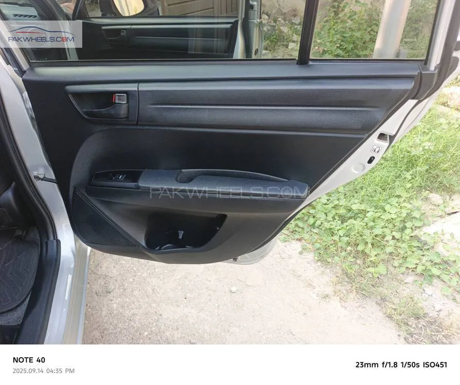 Toyota Corolla Fielder 2017 for Sale in Peshawar Toyota Corolla Fielder 2017 for Sale in Peshawar Image-14