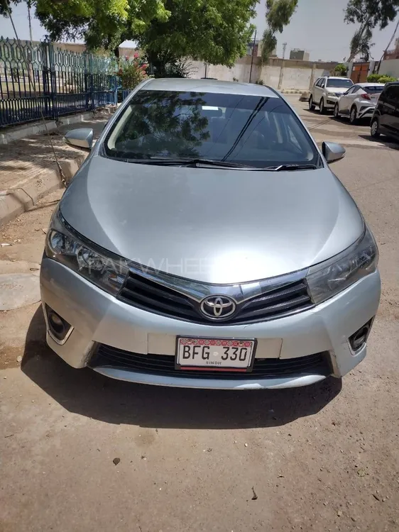 Toyota Corolla 2015 for Sale in Karachi Image-1