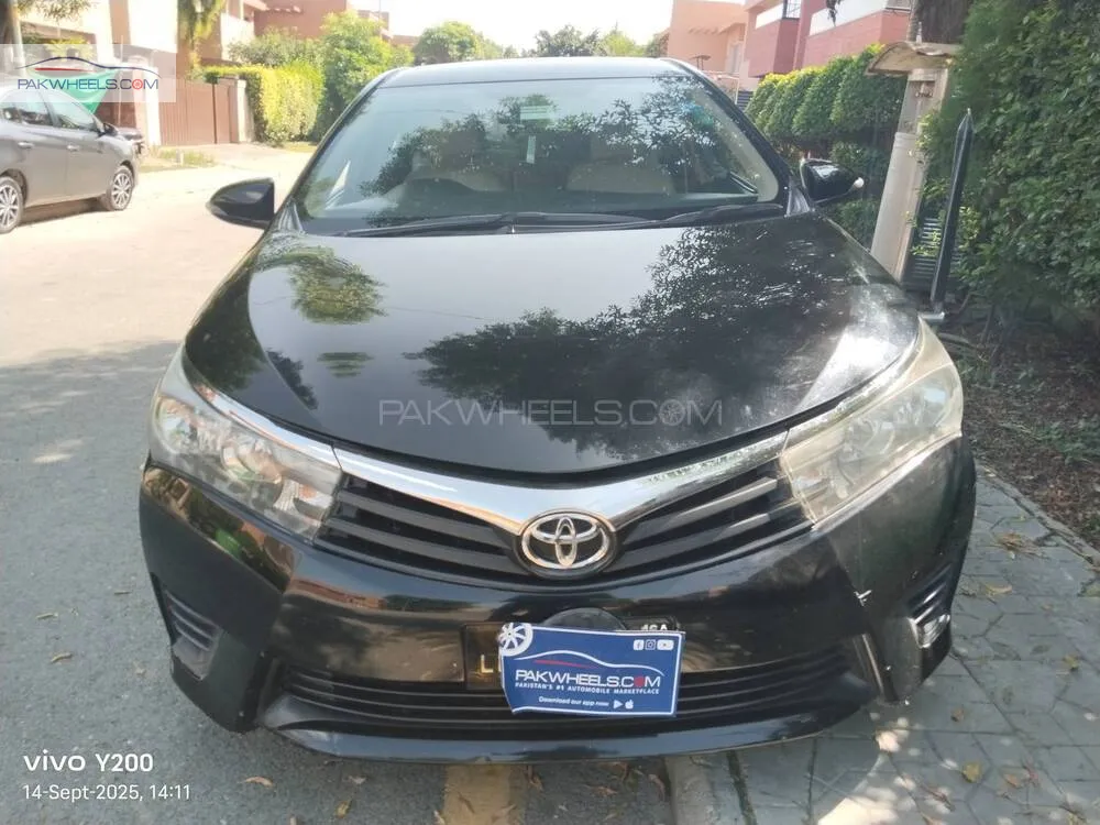 Toyota Corolla 2015 for Sale in Lahore Image-1