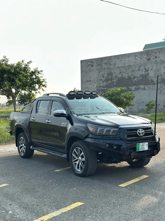 Toyota Hilux 2018 for Sale in Sialkot Image-1