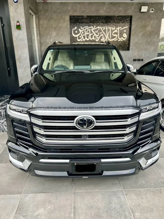 Toyota Land Cruiser 2022 for Sale in Lahore Image-1