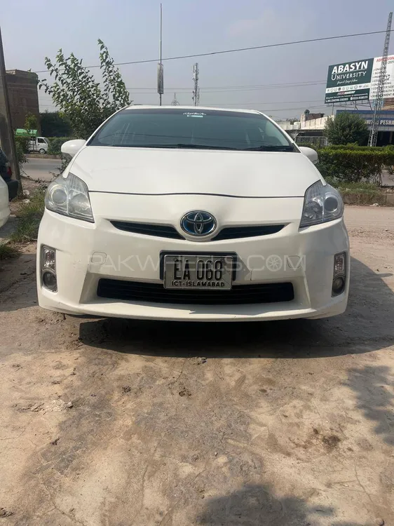 Toyota Prius 2010 for Sale in Peshawar Image-1