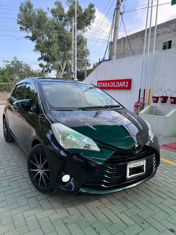 Toyota Vitz 2018 for Sale in Faisalabad Image-1