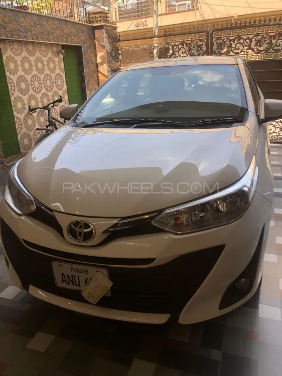 Toyota Yaris Sedan 2022 for Sale in Lahore Image-1