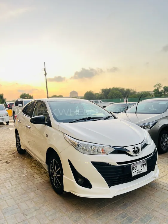 Toyota Yaris Sedan 2020 for Sale in Karachi Image-1
