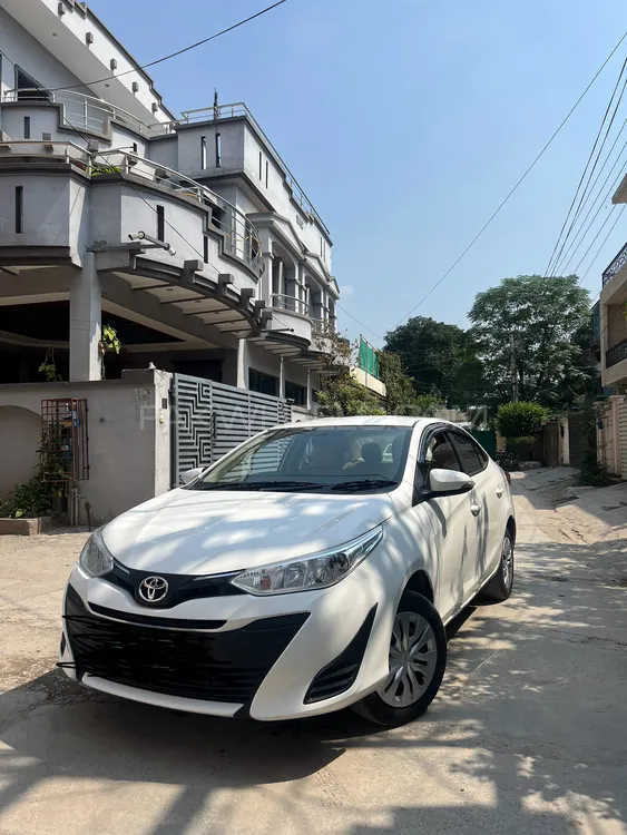 Toyota Yaris Sedan 2020 for Sale in Islamabad Image-1