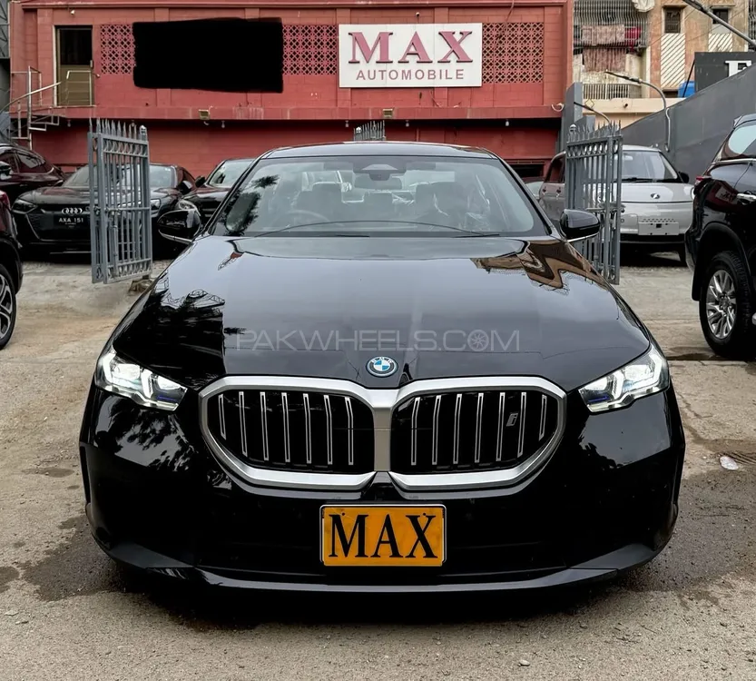 BMW i5 2024 for Sale in Karachi Image-1