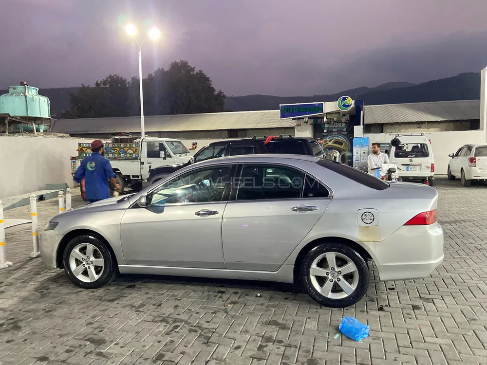 Honda Accord 2004 for Sale in Abbottabad Honda Accord 2004 for Sale in Abbottabad Image-14