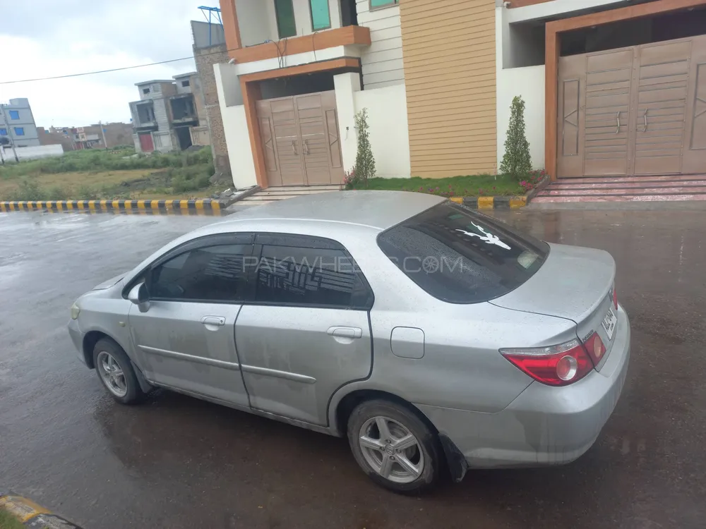 Honda City 2006 for Sale in Peshawar Image-1