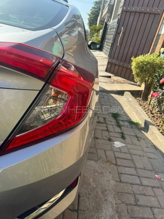Honda Civic 2020 for Sale in Lahore Image-1