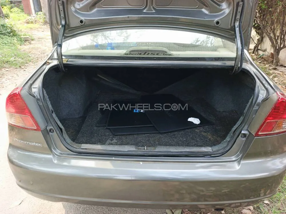 Honda Civic 2005 for Sale in Lahore Honda Civic 2005 for Sale in Lahore Image-7