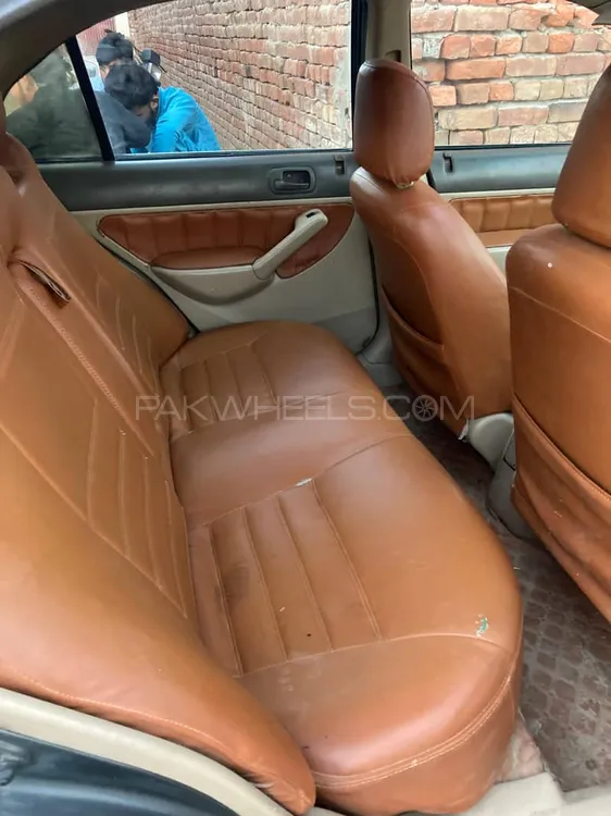 Honda Civic 2004 for Sale in Chichawatni Image-1