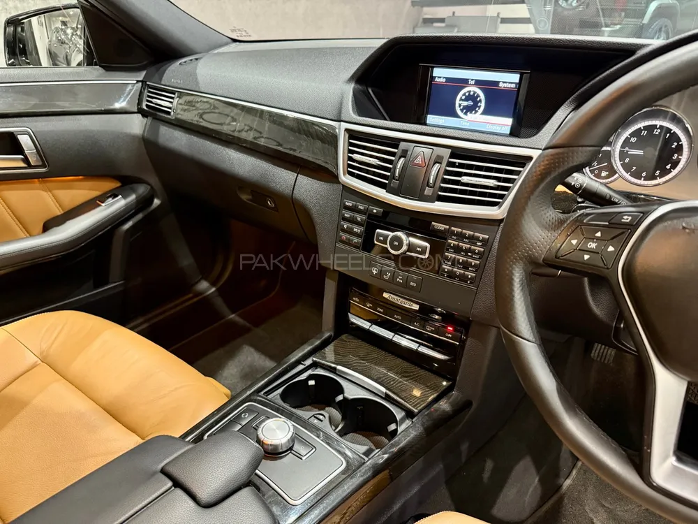 مرسڈیز بینز ای کلاس 2013 for Sale in اسلام آباد مرسڈیز بینز ای کلاس 2013 for Sale in اسلام آباد Image-15