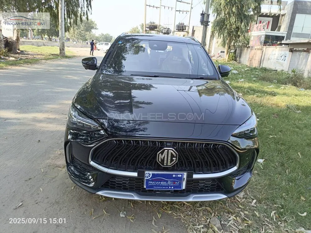 MG HS 2025 for Sale in Gujranwala Image-1
