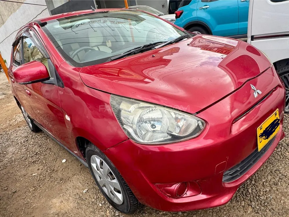 مٹسوبیشی میراج 2012 for Sale in کراچی Image-1