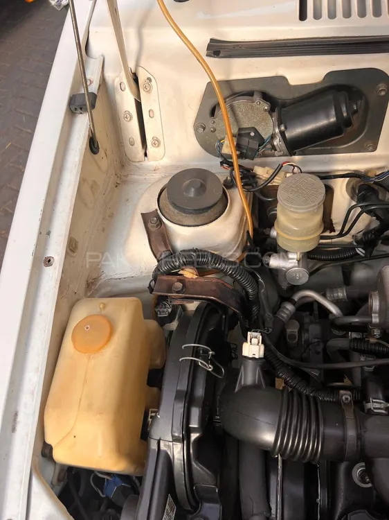 Suzuki Mehran 2018 for Sale in Hyderabad Suzuki Mehran 2018 for Sale in Hyderabad Image-6