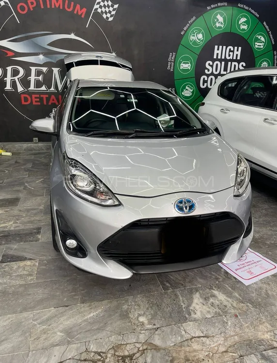 Toyota Aqua 2017 for Sale in Karachi Image-1