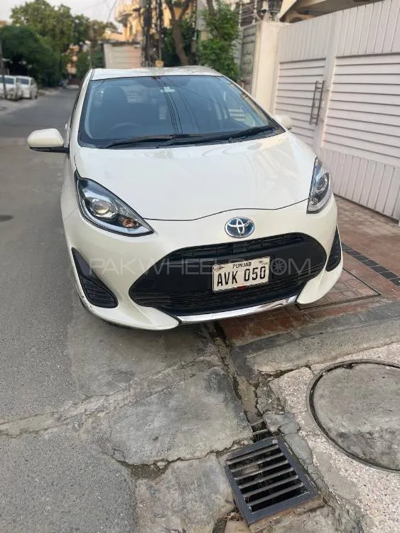Toyota Aqua 2020 for Sale in Lahore Image-1