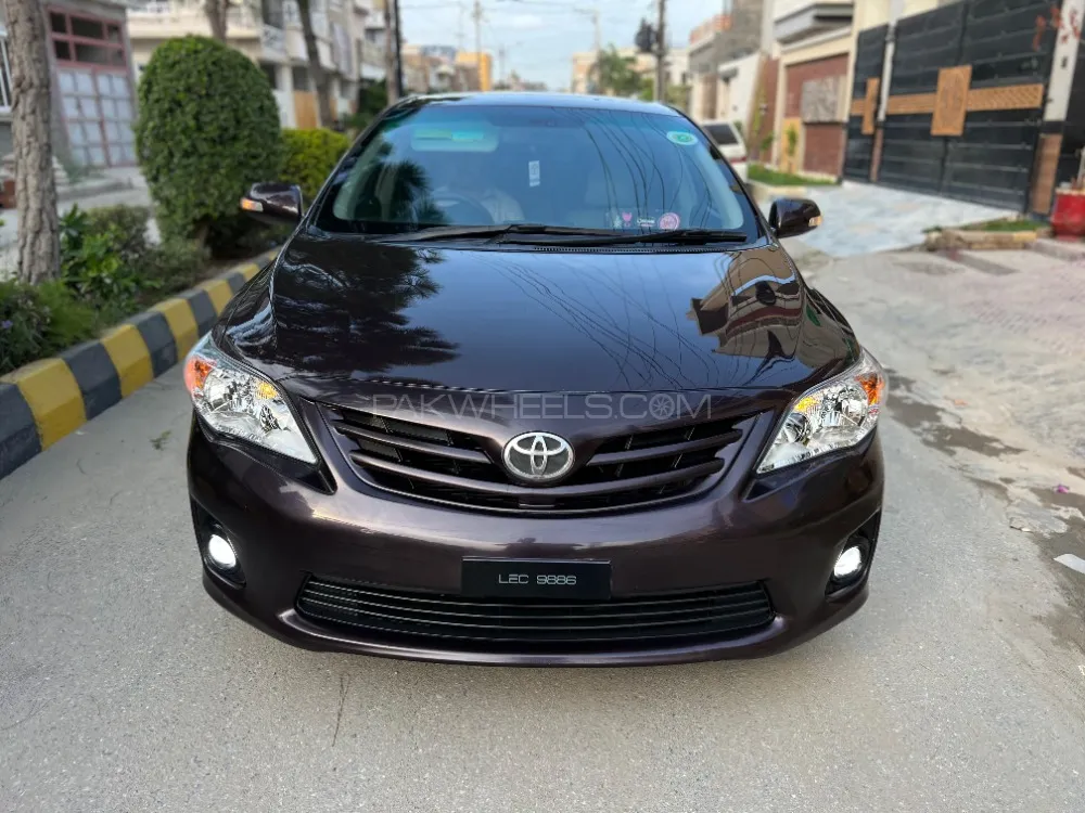 Toyota Corolla 2012 for Sale in Peshawar Image-1