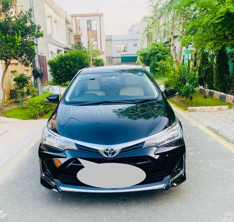 Toyota Corolla 2021 for Sale in Lahore Image-1