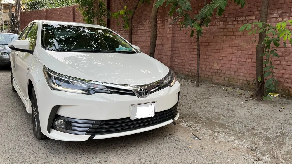 Toyota Corolla 2018 for Sale in Lahore Image-1