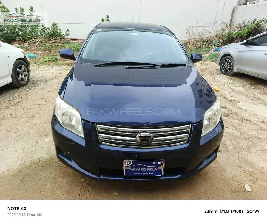 Toyota Corolla Axio 2007 for Sale in Karachi Image-1