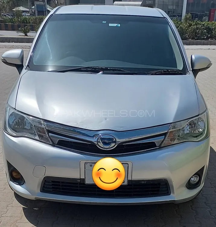 Toyota Corolla Axio 2013 for Sale in Peshawar Image-1