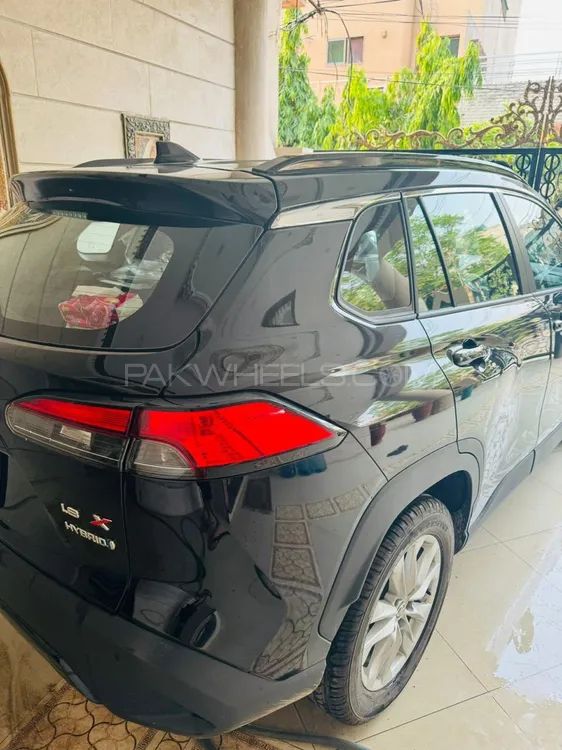 Toyota Corolla Cross 2024 for Sale in Lahore Image-1