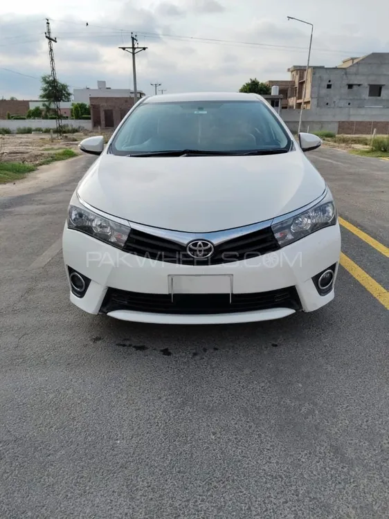 Toyota Corolla 2017 for Sale in Lahore Image-1