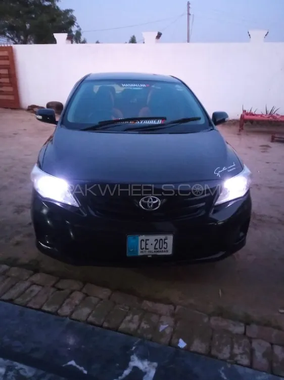 Toyota Corolla 2014 for Sale in Mandi bahauddin Image-1