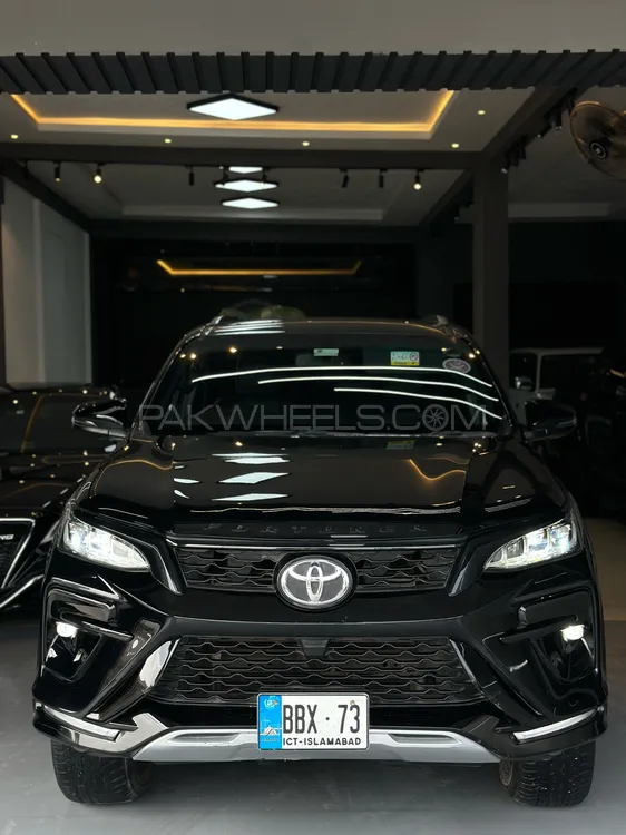 ٹویوٹا فورچیونر 2023 for Sale in اسلام آباد Image-1