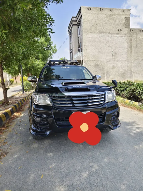 Toyota Hilux 2016 for Sale in Arifwala Image-1