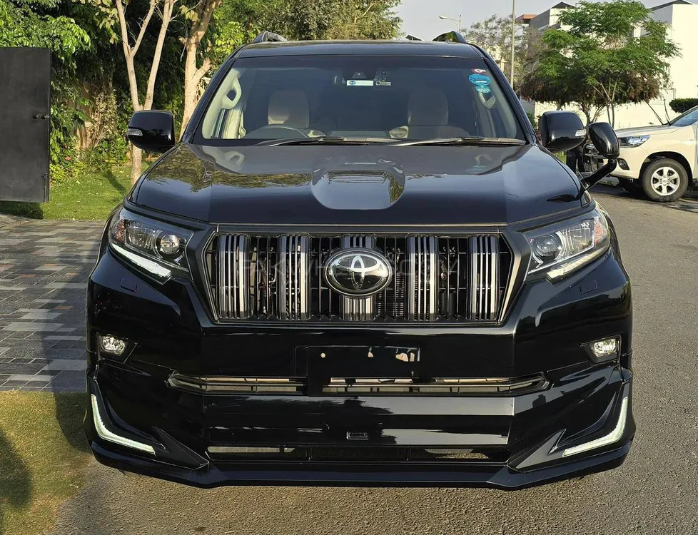 Toyota Prado 2019 for Sale in Lahore Image-1