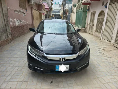 Honda Civic Oriel 1.8 i-VTEC CVT 2020