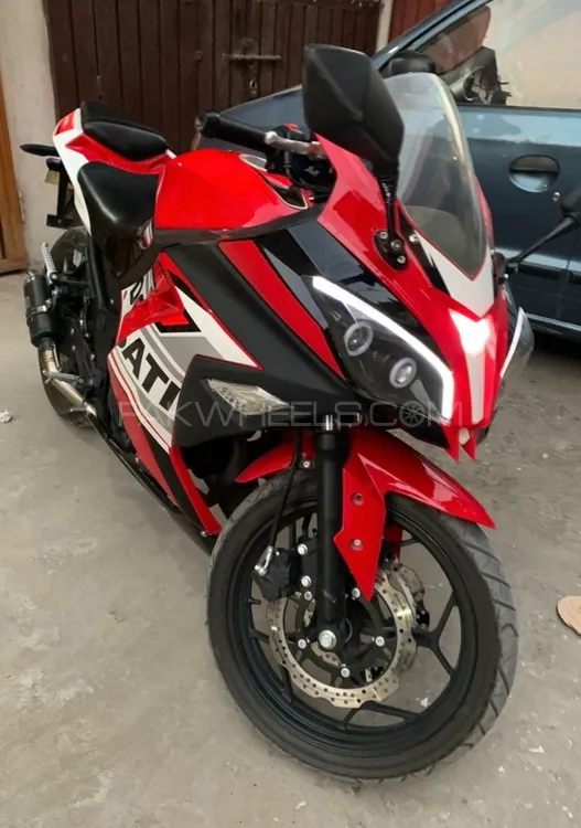 Kawasaki Ninja 250R 2021 for Sale Image-1