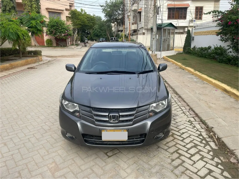 Honda City 2011 for Sale in Karachi Image-1
