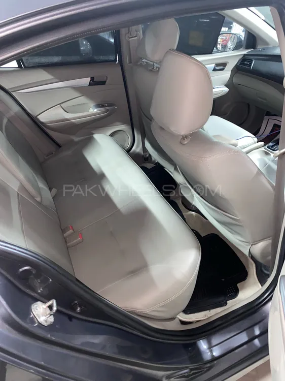 Honda City 2015 for Sale in Karachi Honda City 2015 for Sale in Karachi Image-7