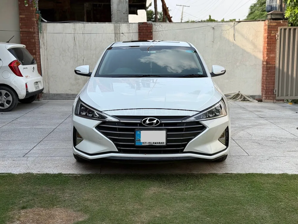 Hyundai Elantra 2022 for Sale in Lahore Image-1