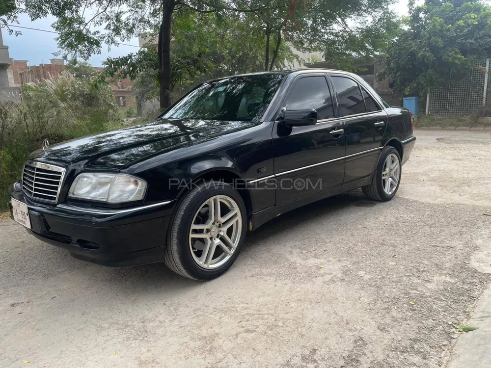 Mercedes Benz C Class 1998 for Sale in Islamabad Image-1