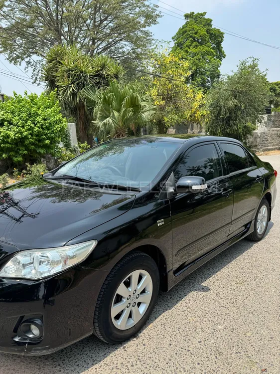 Toyota Corolla 2013 for Sale in Attock Image-1