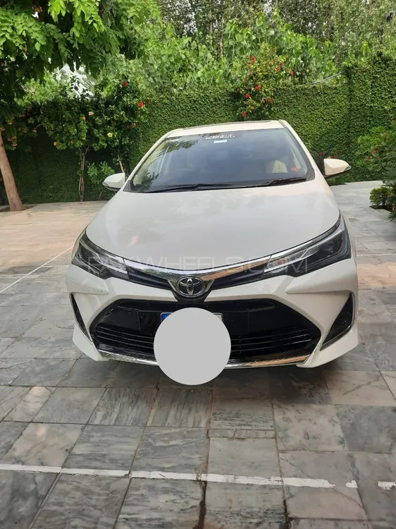 Toyota Corolla 2022 for Sale in Peshawar Image-1