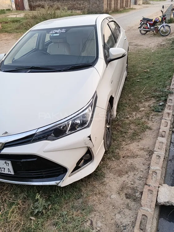 Toyota Corolla 2017 for Sale in Mandi bahauddin Image-1