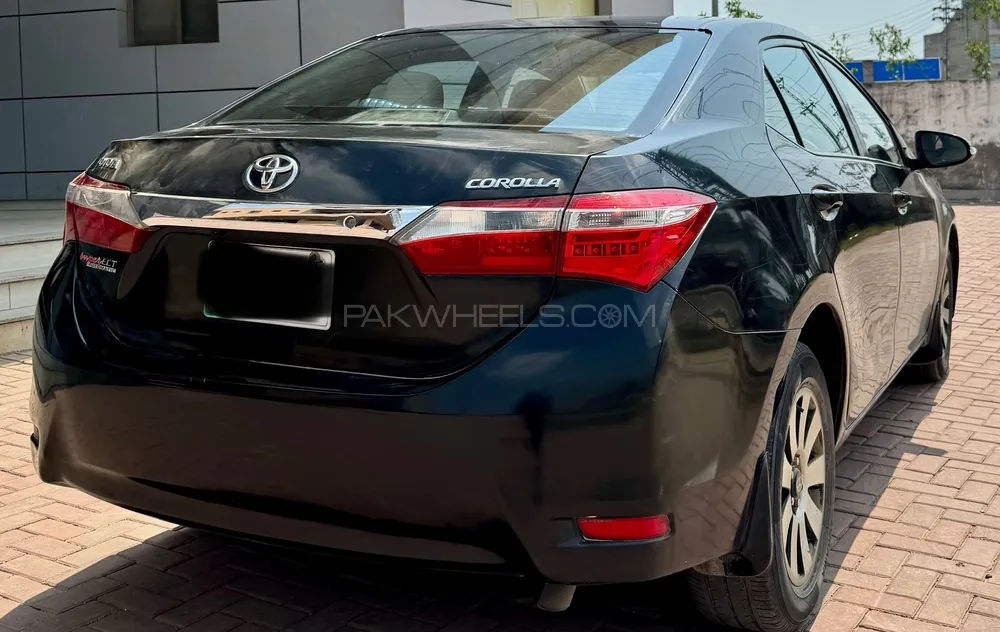 Toyota Corolla 2014 for Sale in Raiwind Image-1