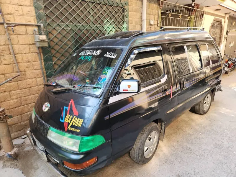 Toyota Hiace 1984 for Sale in Islamabad Image-1
