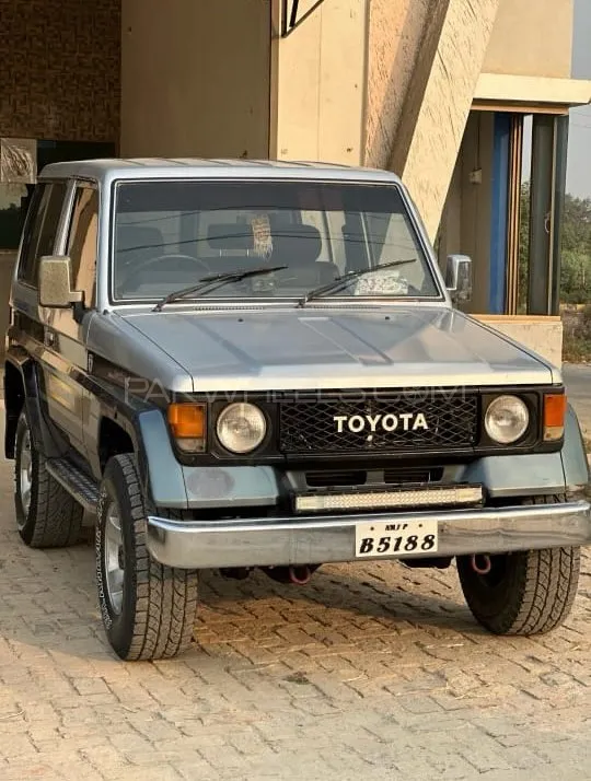 Toyota Land Cruiser 1986 for Sale in Lahore Image-1