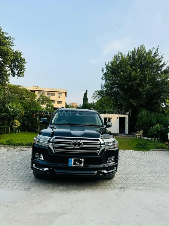 Toyota Land Cruiser 2016 for Sale in Islamabad Image-1