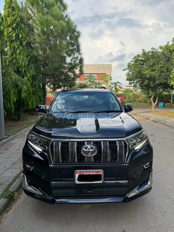 Toyota Prado 2010 for Sale in Islamabad Image-1