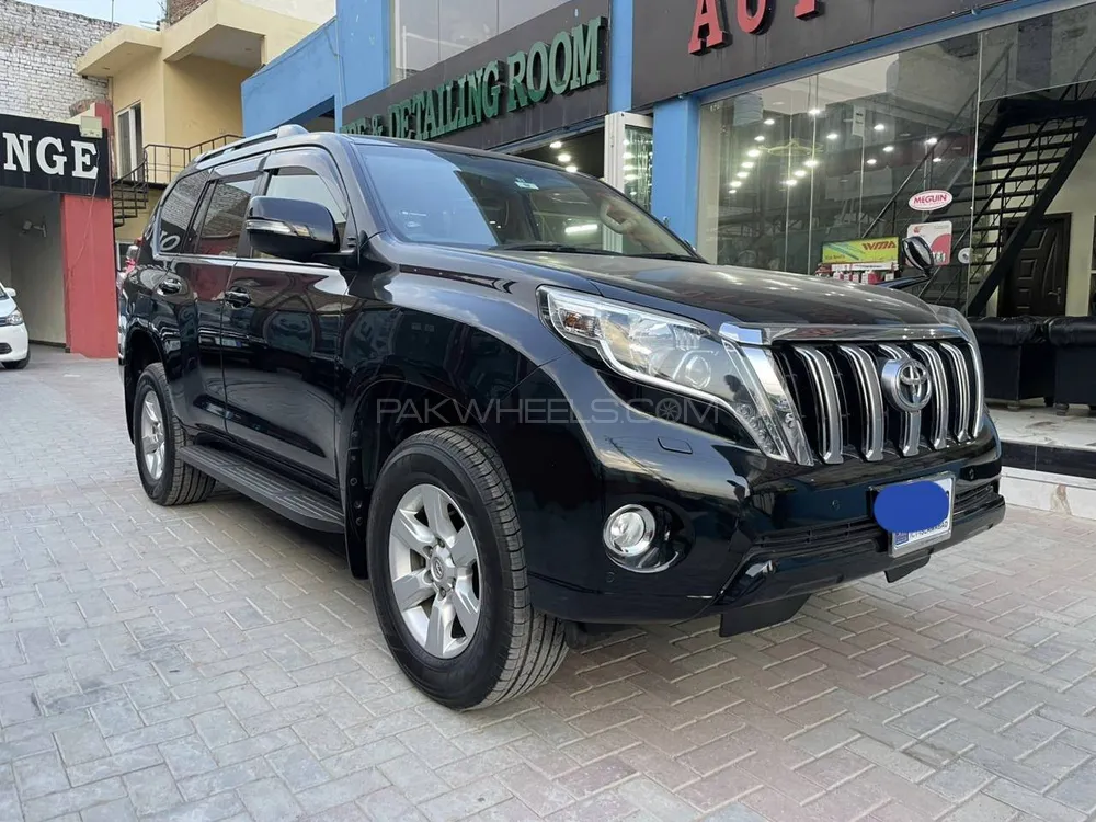 Toyota Prado 2015 for Sale in Islamabad Image-1