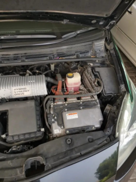 Toyota Prius 2013 for Sale in Nowshera Image-1
