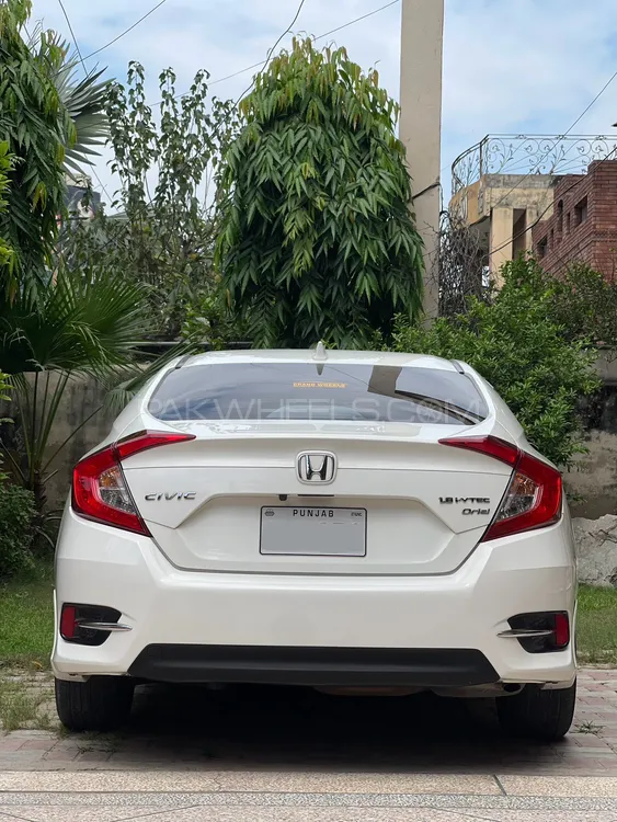 Honda Civic 2021 for Sale in Lahore Image-1